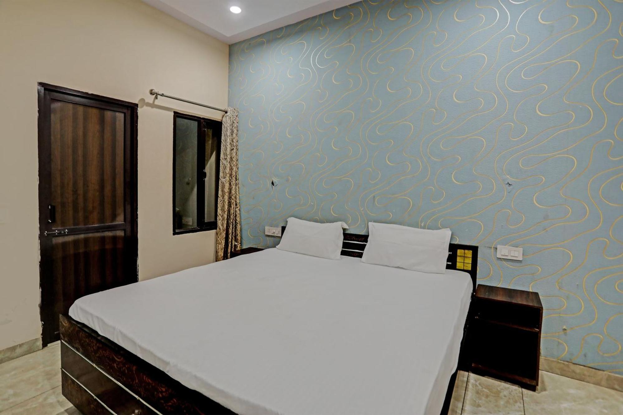 Hotel Dream Lounge Jalandhar Exterior foto